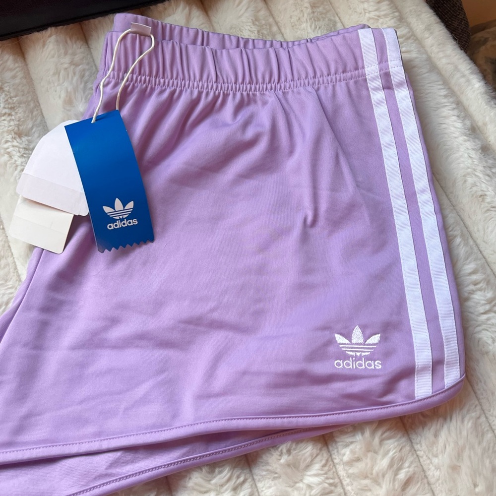 Adidas shorts - size XL